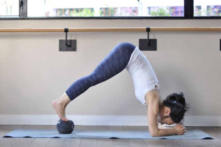 Barre 2 Barre HK Interview Series with Stephanie Yu